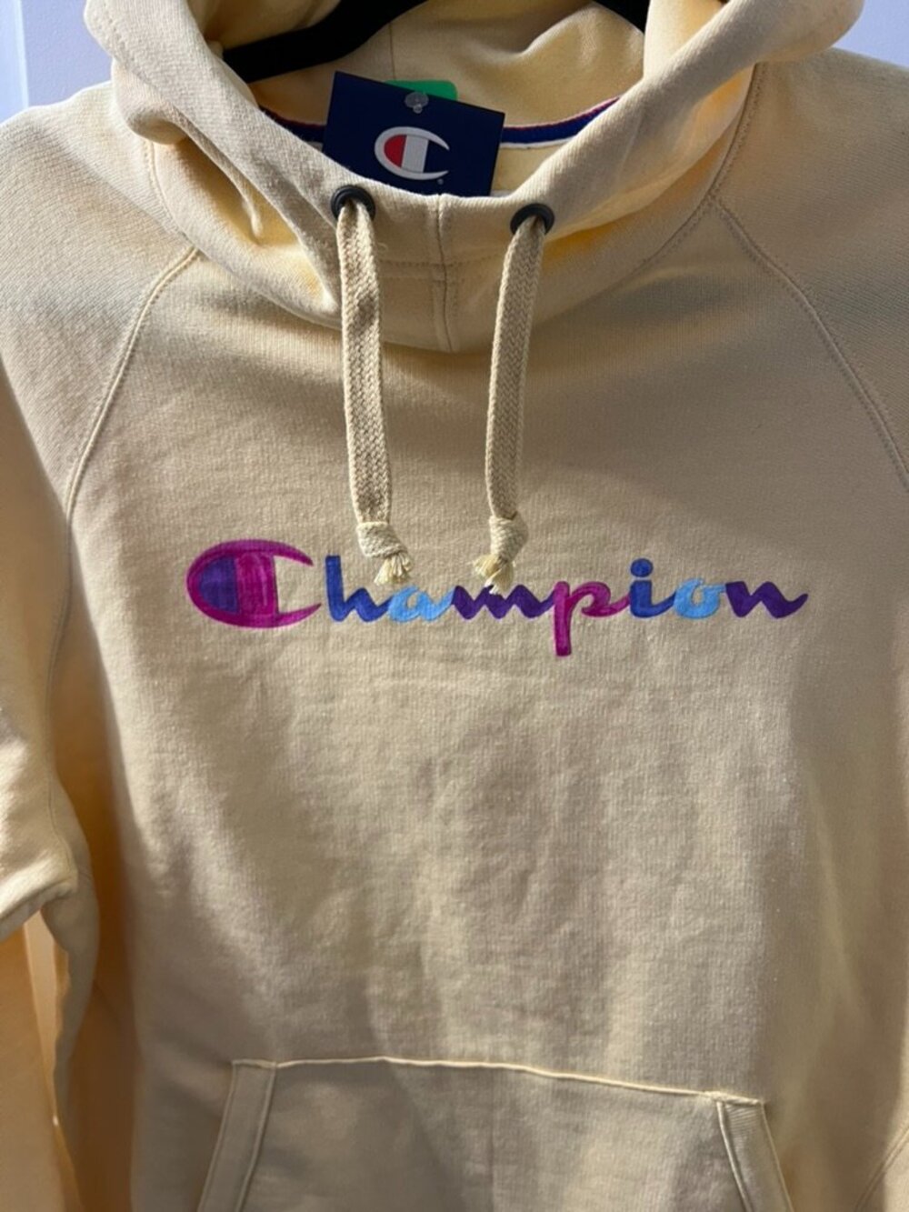 NWT Champion Yellow Embroidered Logo Hoodie Size Medium